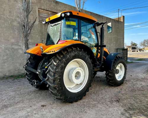Tractor Valtra a 124 HI Tech - Caja Powershift