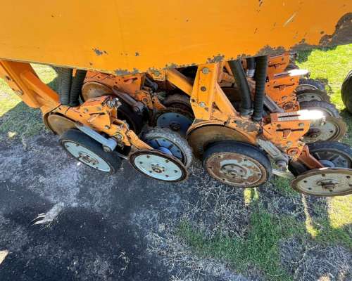 Agrometal MXY de 37 Surcos