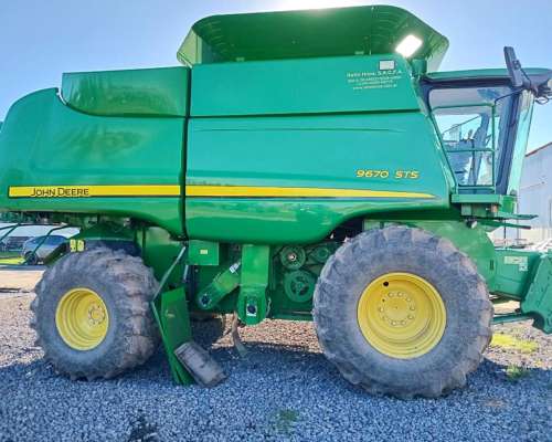 Cosechadora JD 9670 año 2011 5500hs de Trilla