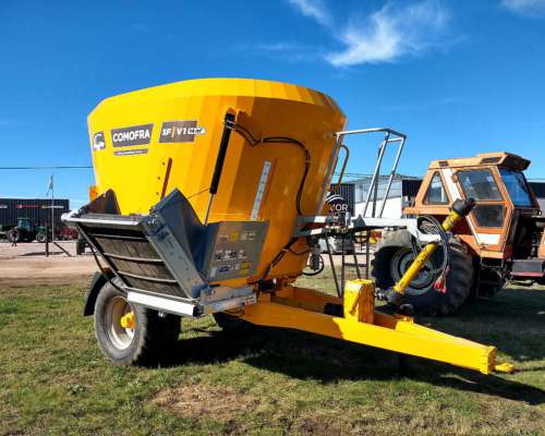 Mixer Vertical Comofra SF-V1 14m3
