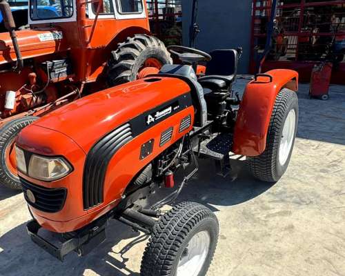 Tractor Hanomag 3 Puntos y Salida Hidraulica. Motor 0