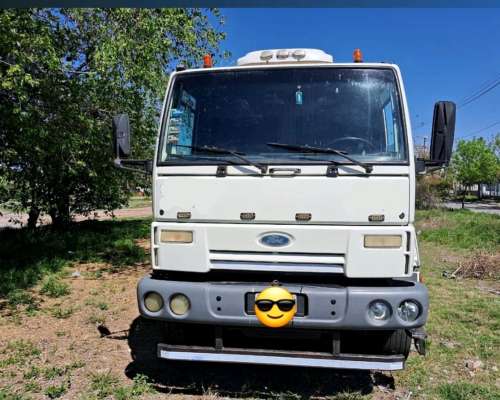 Ford Cargo 2631 6X4 Excelente Estado, Listo para Usar
