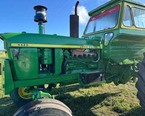 Tractor John Deere 4420 - 105 HP