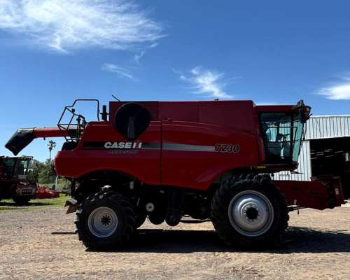 Cosechadora Case IH - Axial Flow 7230