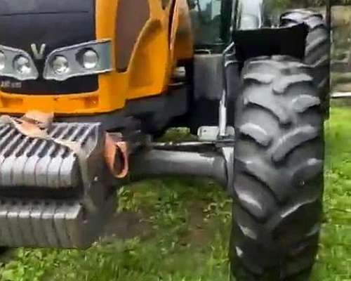 Tractor Valtra Ar220k MOD2017