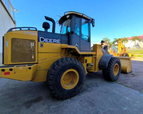 Pala Cargadora John Deere 624j