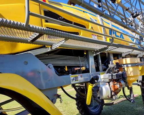 Pulverizadora Reparada Total Pla MAP 2700 Equipada