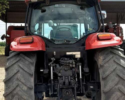 Tractor Case Farmall 125