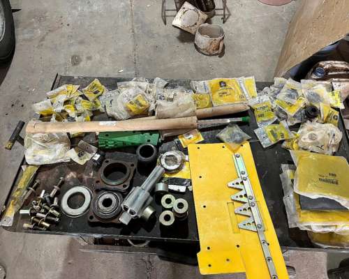 Lote de Repuestos Cosechadora John Deere