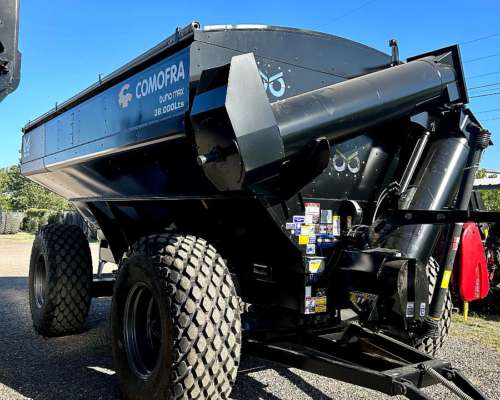 Tolva Autodescargable Comofra Buho MAX 38.000 Lts