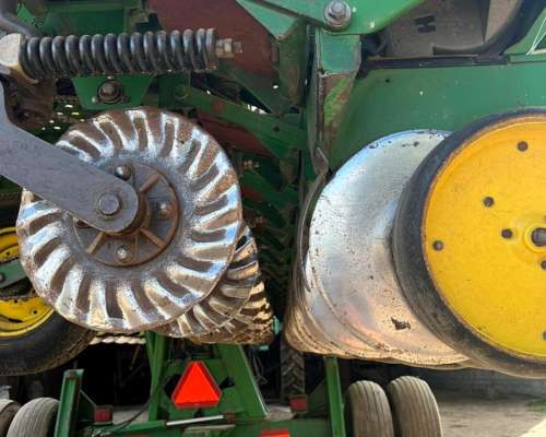 Autotrailer JD Mod: 1740 de 16 a 0.525 Neumatica (original)