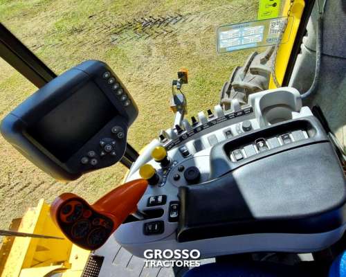 Cosechadora CR 9060, 5.600 Horas, 2008