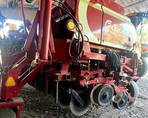 Crucianelli Pionera 61 a 17 con Alfalfero y Kit a 35 y 52 52