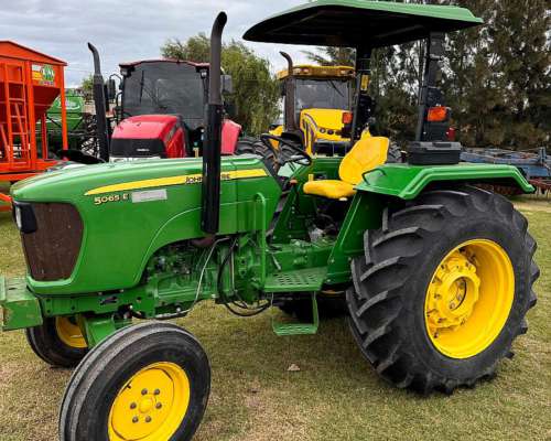 Tractor John Deere 5065 e