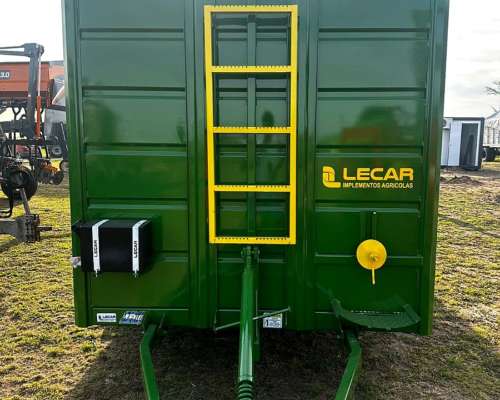 Acoplado Jaula Vaquero para 3-4 Animales