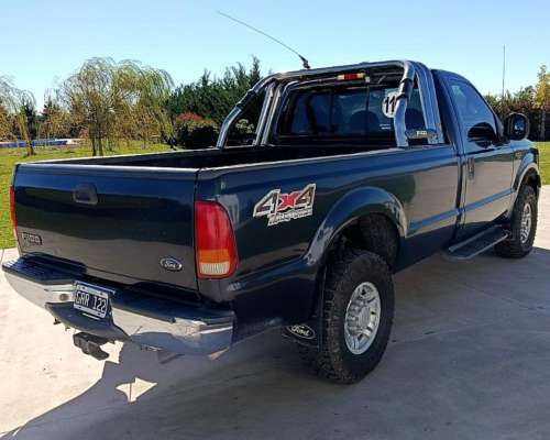 Ford F-100 Duty 4X4