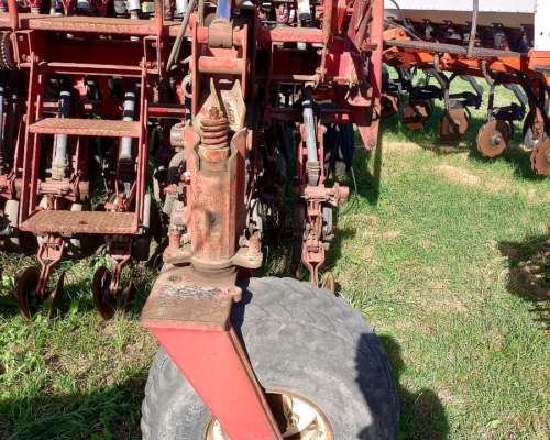 Sembradora Crucianelli Pionera S:3 55 A17,5 C/alf. P Reparar