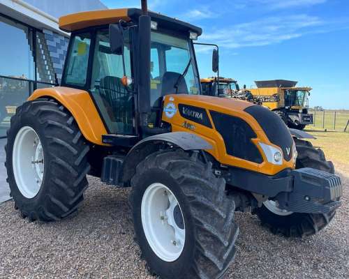 Valtra A990 con 600hs de Uso. Impecable