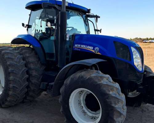 Tractor NH T7.205 Dual, 2017, 6400 HS, Caja Semipowershift.