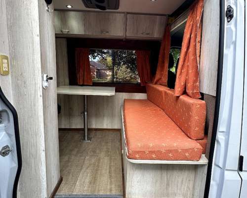Hermoso Motorhome Mercedes Benz Sprinter 515 para 4 Personas