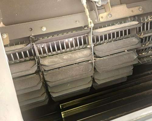 Cosechadora Claas Tucano 560 - Plataforma 30 Pies - Unica