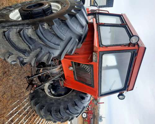 Tractor Massey Fergusson 1195.