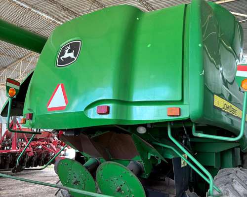 Cosechadora John Deere 9570 año 2010