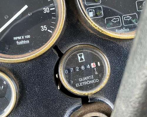 Fertilizadora Fertec Fertil 824.