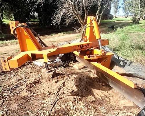 Niveladora para 3 Puntos Tbeh