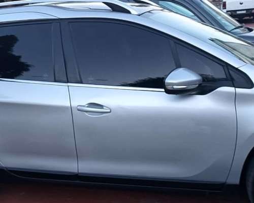 Peugeot 2008 Feline 1.6 2018 90.600km 1 Mano $17.599.000 R/M