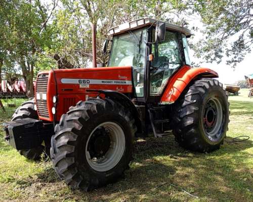 Tractor Massey Ferguson 660