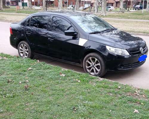 Auto Volkswagen Voyage 2012