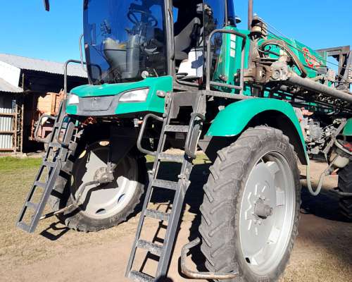 Pulverizadora Autopropulsada Praba AR 3.4
