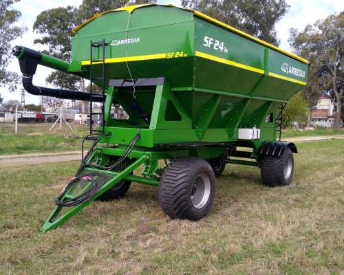 Tolva Semilla y Fertilizante Arregui SF 24 M3 Doble Tubo.