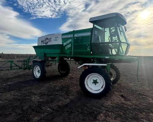 Pulverizador Autopropulsado Metalfor Multiple 2750 Usado