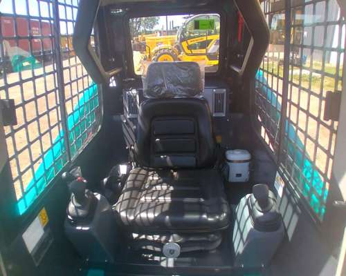 Sunward SWL 2820, Motor Kubota