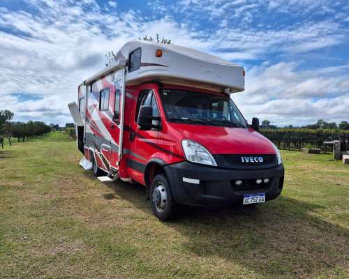 Impecable Motorhome Totalmente Equipado