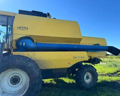 Cosechadora New Holland TC5090