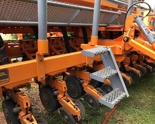 Sembradora Agrometal TX Mega. Mod 2011