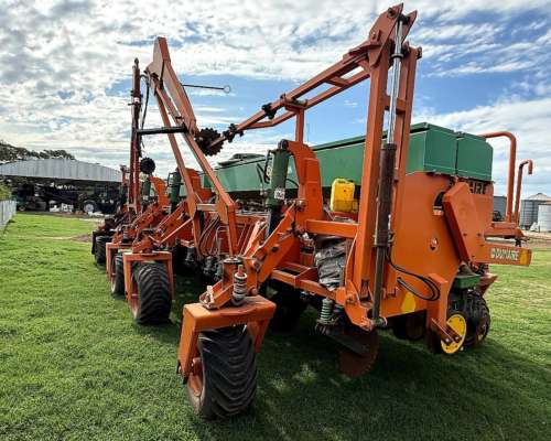 Sembradora Dumaire Mod 810- 25 a 35