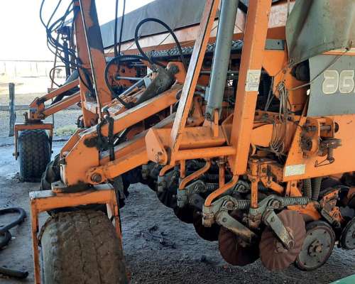 Sembradora Agrometal MXY Fina