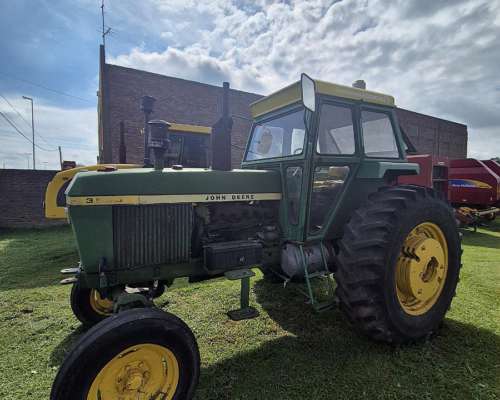 Tractor John Deere 3530