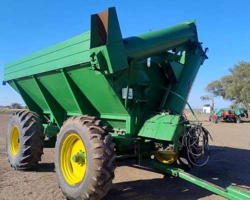Tolva Autodescargable Marca Ombu 16 TON C/balanza