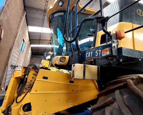 Cosechadora New Holland CR 6080 - 2014