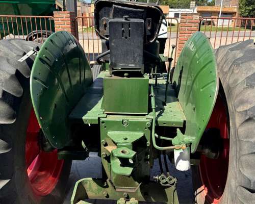 Tractor Deutz A85 sin Cabina