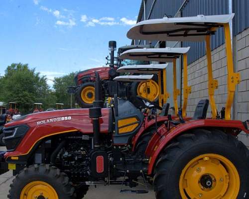 Tractor Roland H050 sin Cabina 4wd Ruedas Agrícolas