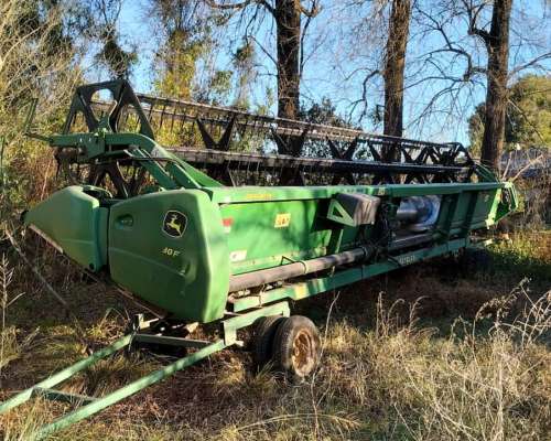 Cosechadora 9650 30 Pies año 2007.
