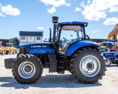 Tractor Lovol TR2204 220hp 4X4 3 Puntas Ruedas Duales