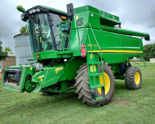 Cosechadora Jhon Deere 9570 STS Traccion Simple con CAB 25 P