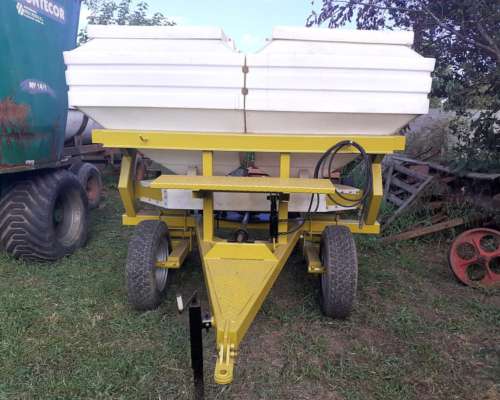 Fertilizadora Pozzi EDR 3000 ,